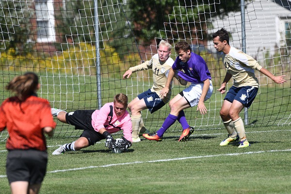 Houghton Shuts Out Men's Soccer